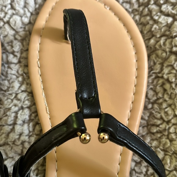 SANDALUP size 5 black/tan sandals/thongs - Picture 3 of 5